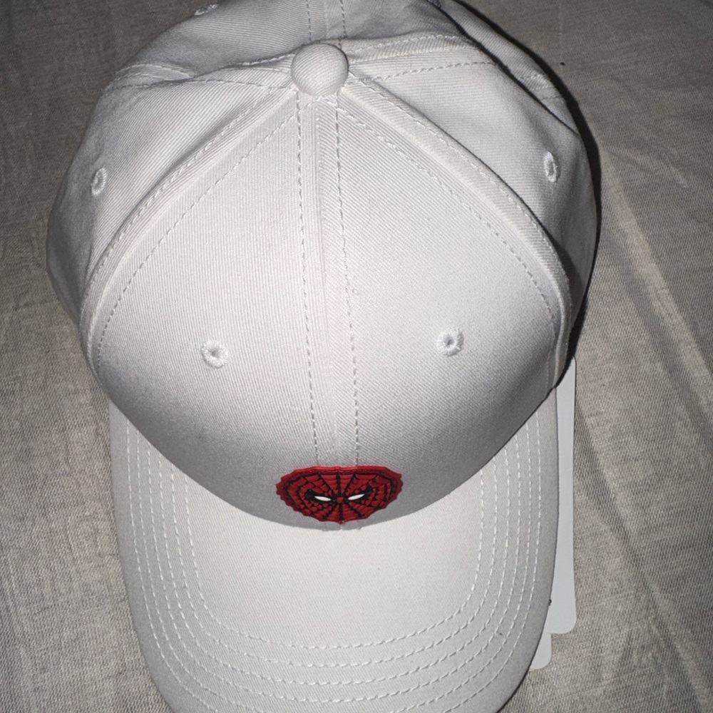 MONCLER Spider-Man White Baseball Hat NWT - Picture 9 of 12